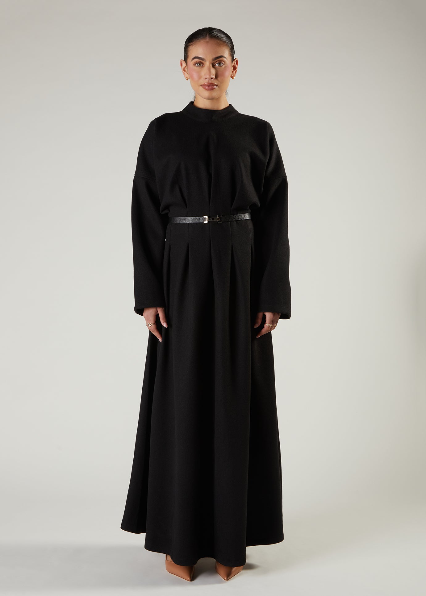 Shutter Pleat Abaya Black